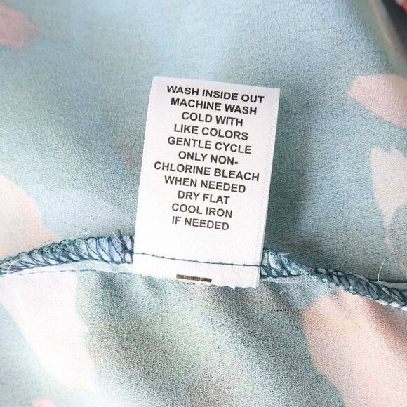 ELLE Sleeveless Floral Top - Picture 6 of 7